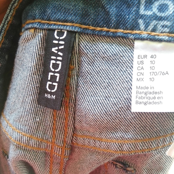 H&M love cut off Jean shorts - Picture 7 of 7